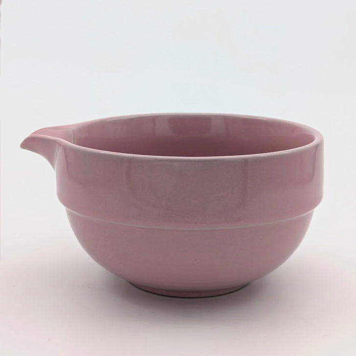 Matchaschale mit Ausguss