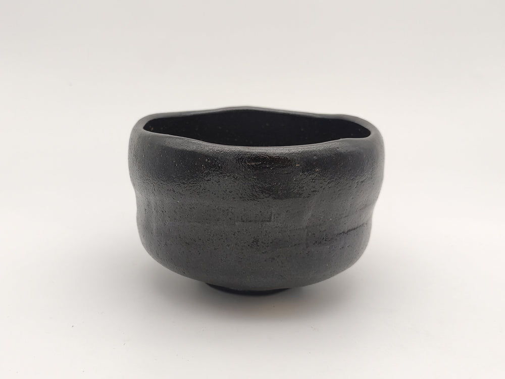 Vintage Raku Chawan "Weißes Siegel"